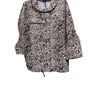 Woman’s NYDJ lightweight Jacket